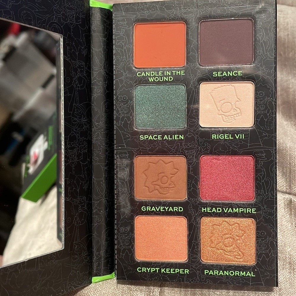 The Simpson Treehouse of Horror Eyeshadow NWOTS